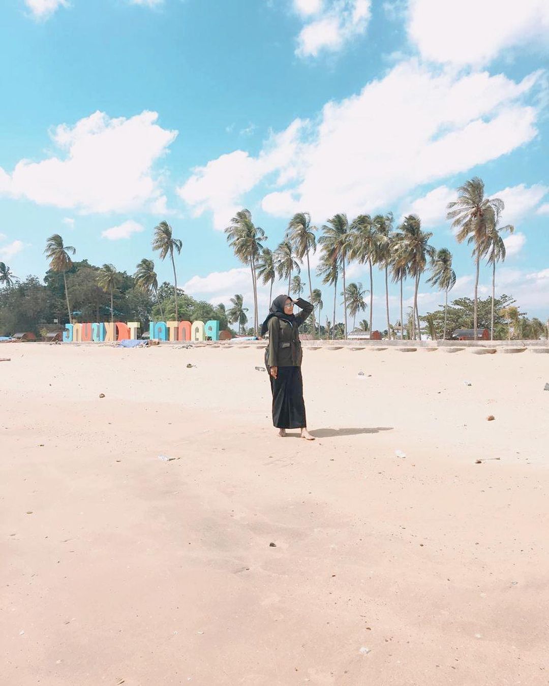 Foto Tempat Wisata Pantai Takisung Foto Tempat Wisata Pantai Takisung